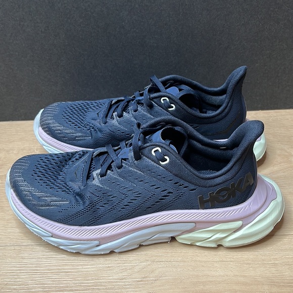 HOKA ONE ONE Clifton Edge Running Shoe Women Outer Space Orchid Hush SIZE 8 1/2 - Picture 5 of 12